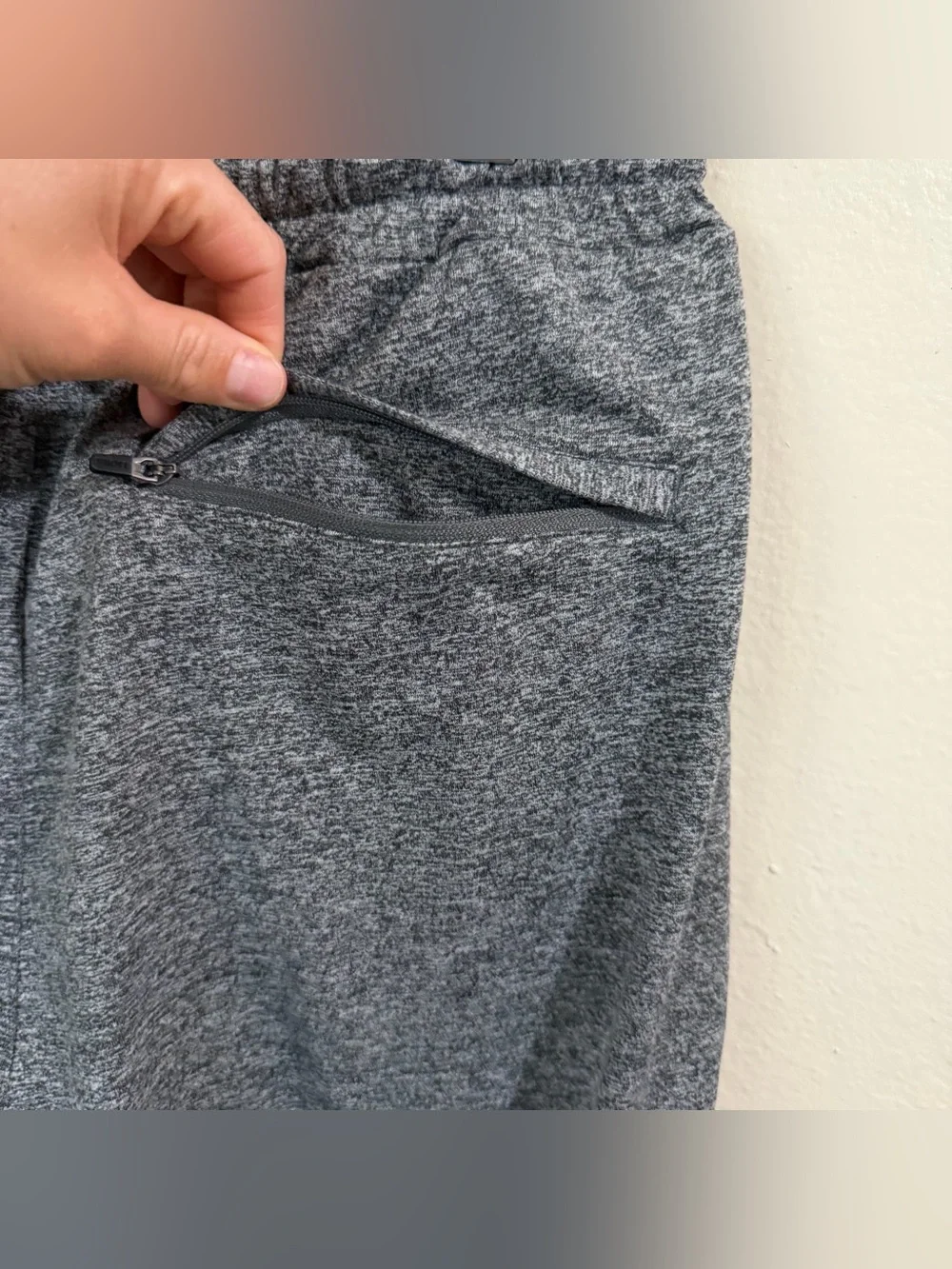 Vuori Men's Ponto Performance Pant Gray L DreamKnit Stretchy Lounge  Athleisure